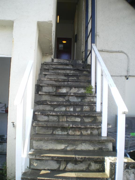 Crown Hotel Pwllheli Eksteriør bilde