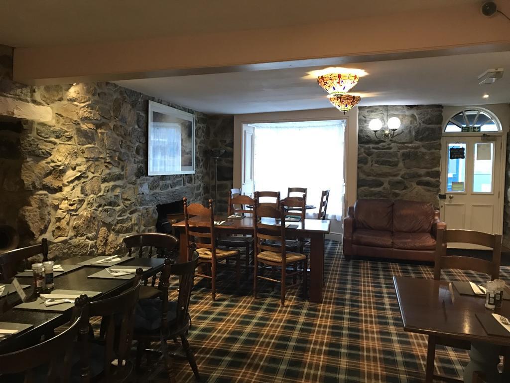 Crown Hotel Pwllheli Eksteriør bilde